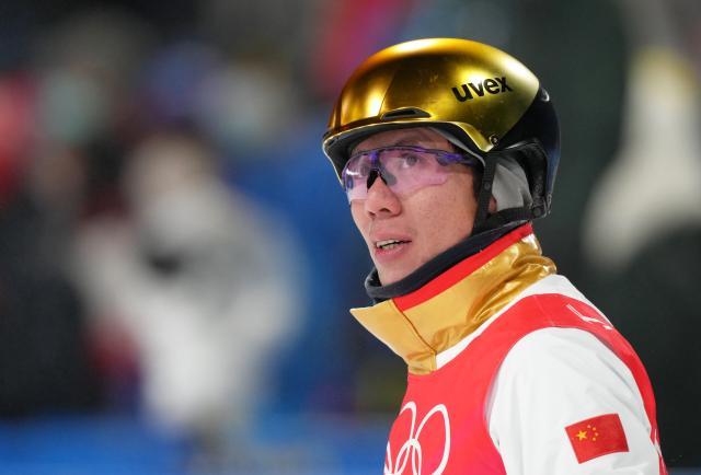 憾别北京冬奥 “钢铁侠”贾宗洋温暖慰藉中的笑与泪